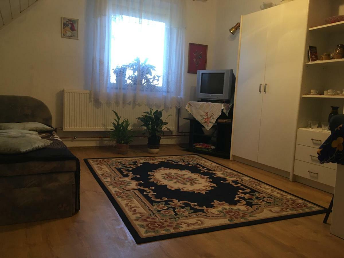 Lady Margit'S Room Szombathely Bagian luar foto